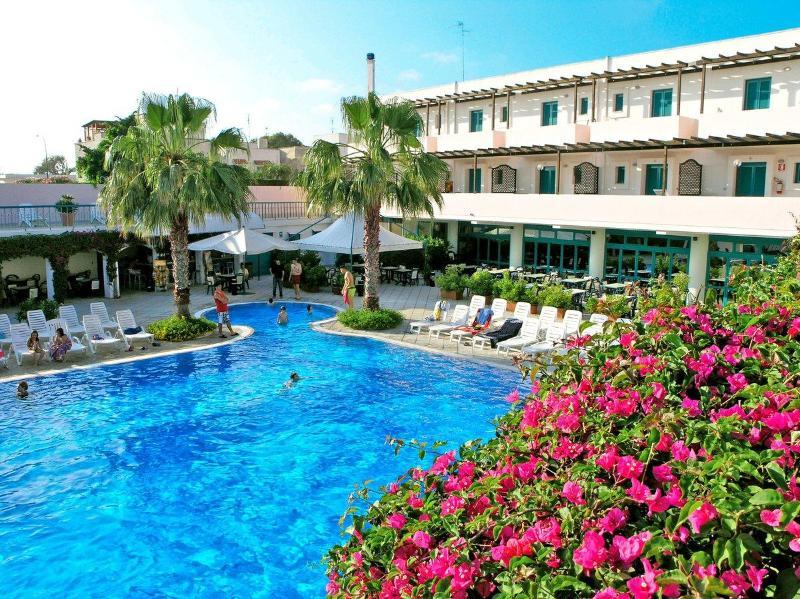 Costa Del Salento Village Ugento Exteriör bild